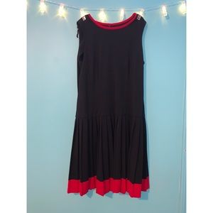 Black and Red Sleeveless Dress